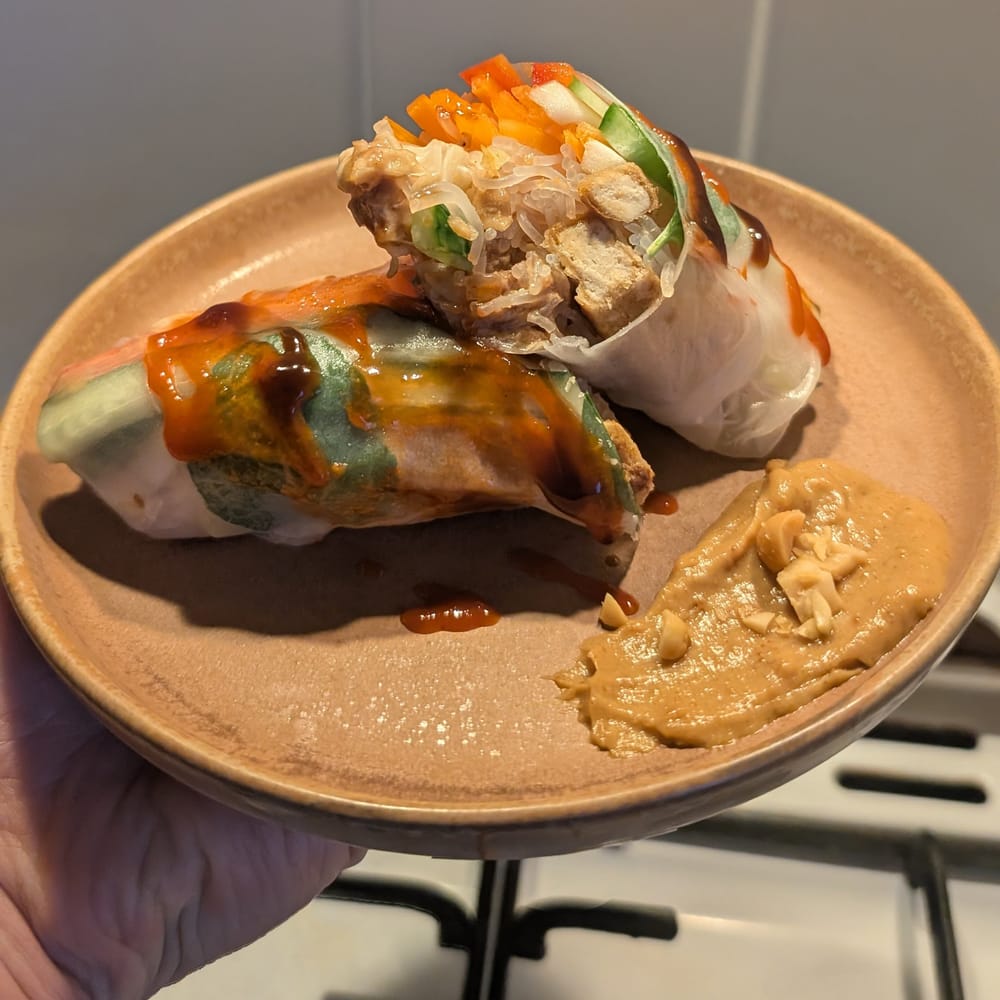Tofu summer roll